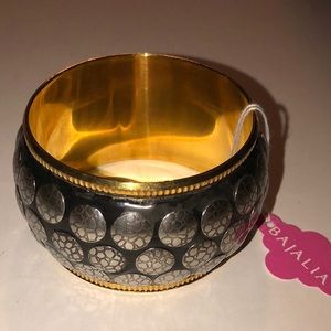 Wide bronze and silvertone Bajalia bangle